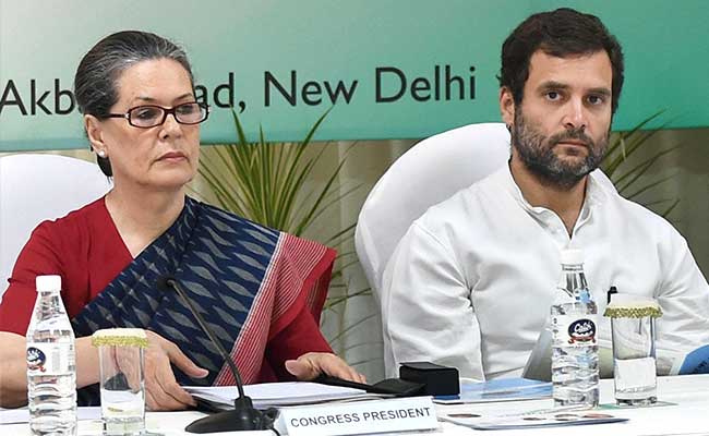 Congress' Rahul Or Sonia Dilemma Is Doing Wonders For Modi