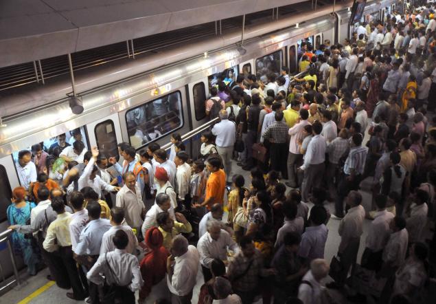  Man shot himself on his head at Rajiv Chowk Metro Station