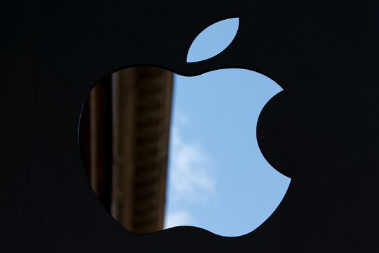 Apple falls off clitch, faces $23 billion loss!!!