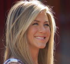 Jennifer Aniston has most influential hair: survey
