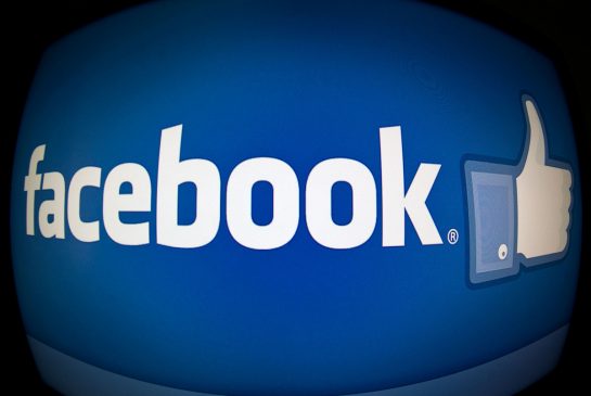 Facebook tries to take on YouTube, allows users to upload videos directly